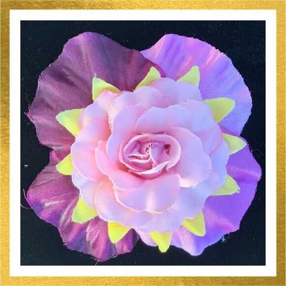 3/$20 Handmade FLOWER Floral HAIR CLIP Barrette - Picture 1 of 2
